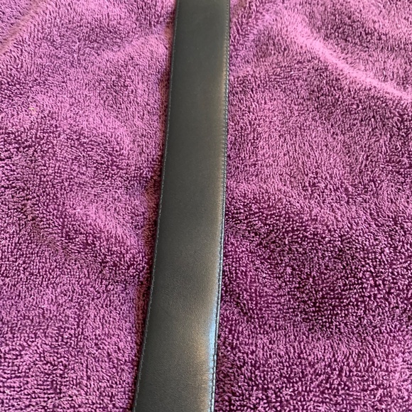 Tory Burch Navy Blue/Multi Stripe Reversible Leather Belt sz M - Picture 3 of 5